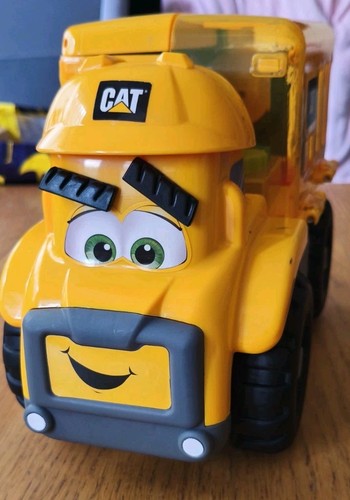 Cat junior crew fix - cat,