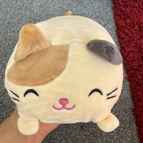White soft mini cat pillow - cat,